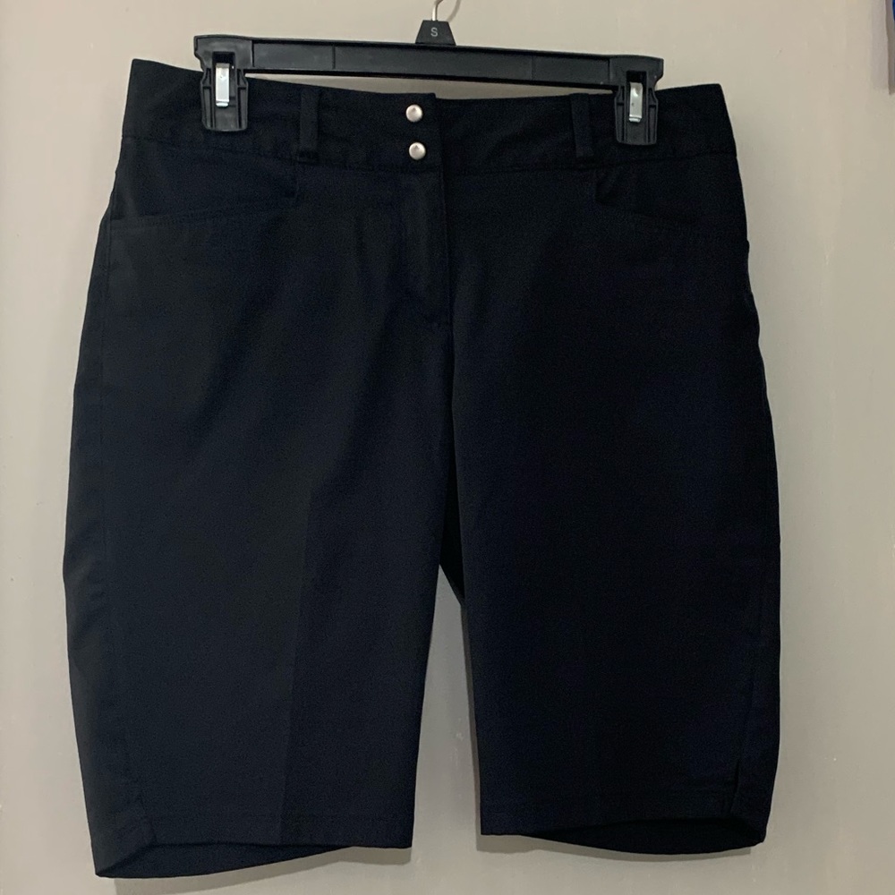 Women’s golf shorts